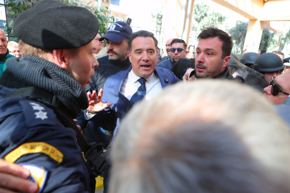 Χάρης Κατσιβαρδάς στο «Μανιφέστο»: Η Δημοκρατία και οι προβατόσχημοι λυκοποιμένες της Αριστεράς