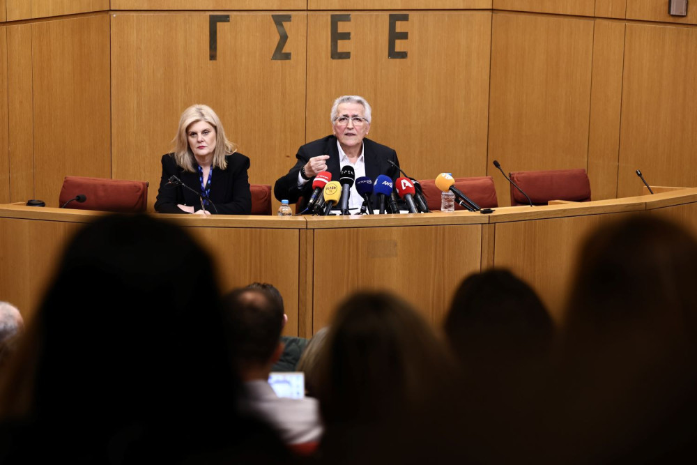 Το καρφί Παναγόπουλου σε Ανδρουλάκη: η ΠΑΣΚΕ δεν είναι παράταξη του 12 - 13% αλλά του 40%