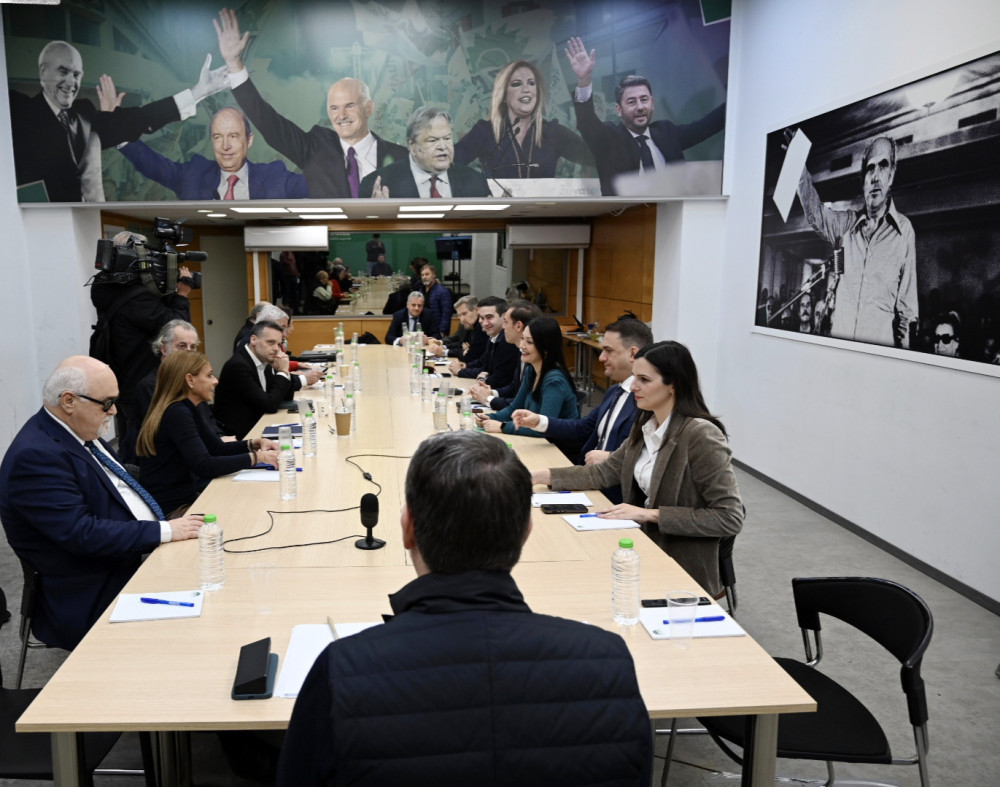 Πάει και τελείωσε: η ΚΟΕΣ αποφάσισε ότι το ΠΑΣΟΚ δεν είναι κόμμα… διαμαρτυρίας