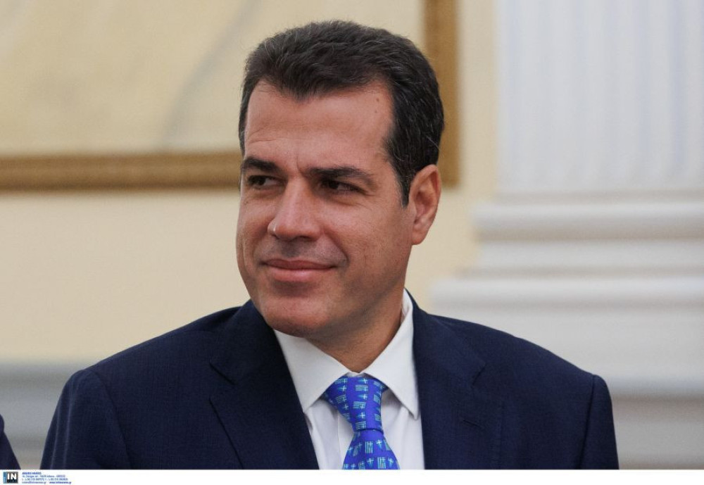 Θάνος Πλεύρης: Δεν ανοίγουμε τα σύνορα - Μειωμένες κατά 70% οι μεταναστευτικές ροές και αυστηρότερο πλαίσιο για την παράνομη διαμονή (video)
