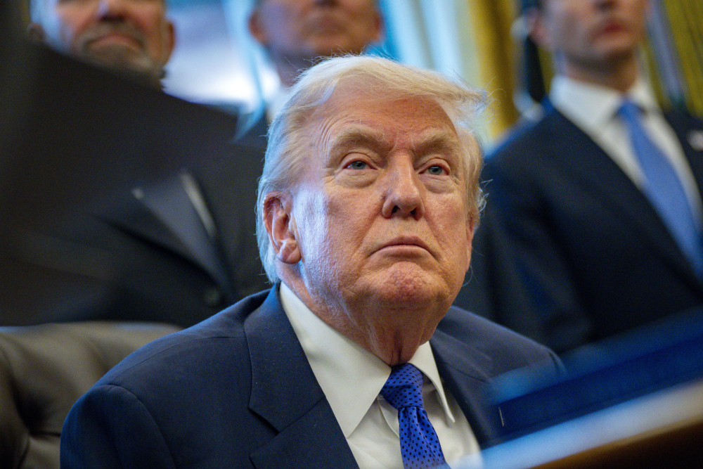 Ντόναλντ Τραμπ: αυτός είναι ο λόγος που αύξησε τους δασμούς στην Ελβετία