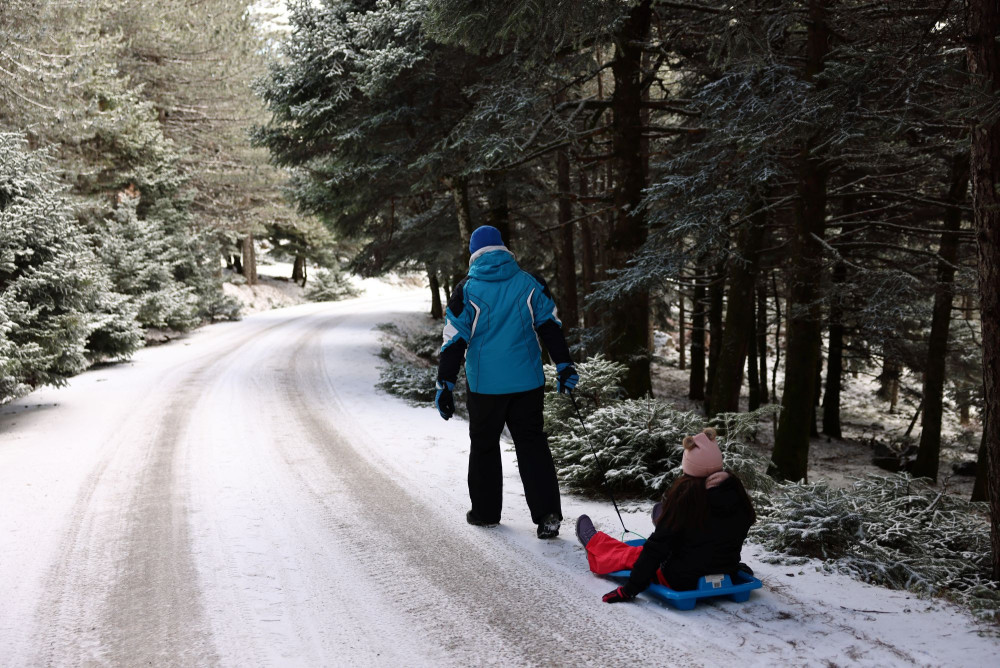 Δράμα: Με ασφάλεια ολοκληρώθηκε ο απεγκλωβισμός δεκάδων επισκεπτών του Χιονοδρομικού Κέντρου Φαλακρού