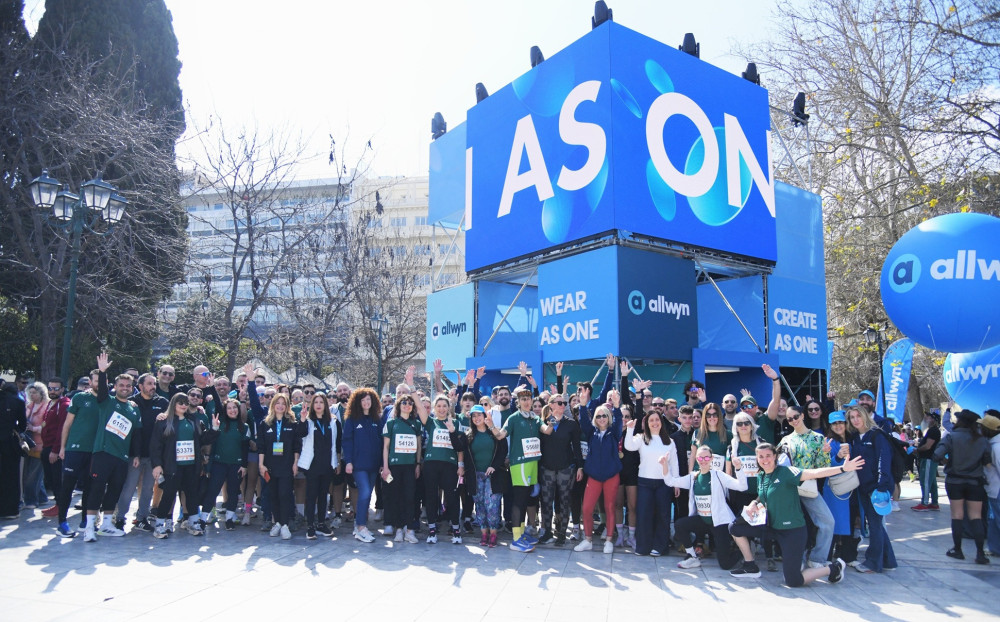 Όλη η πόλη μια γιορτή με περισσότερες από 30.000 συμμετοχές στον Ημιμαραθώνιο της Αθήνας (video)