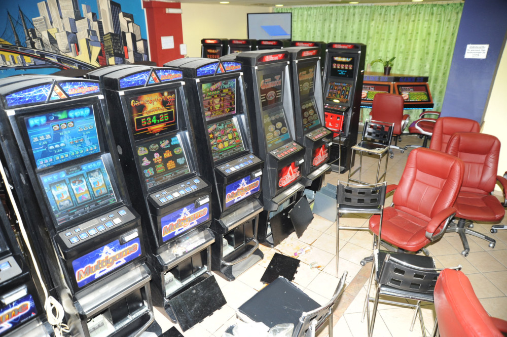 Πώς η σπείρα με τα «φρουτάκια» έκανε «μπάζα» 16 εκατ. ευρώ σε οκτώ χρόνια