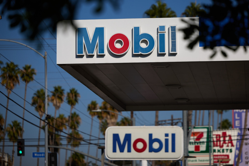 Exxon Mobil: απομάκρυνε μη απαραίτητο προσωπικό από τη Μέση Ανατολή