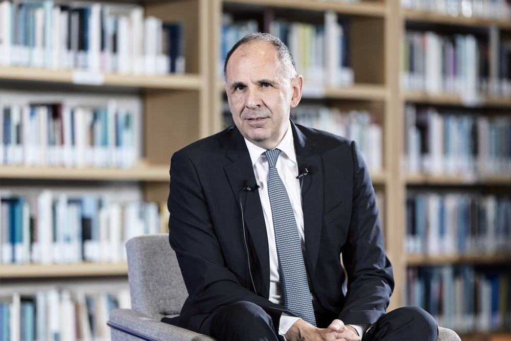 Γιώργος Γεραπετρίτης: Σχέδιο εκκένωσης για Έλληνες στη Μέση Ανατολή - Σε επιφυλακή κυβέρνηση και ναυτιλία