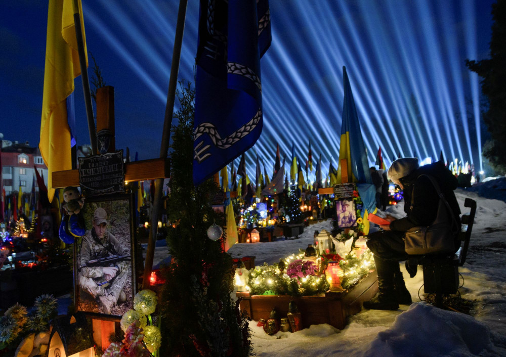 Τέσσερα χρόνια από τη ρωσική εισβολή στην Ουκρανία: ανθρώπινες απώλειες και καταστροφές