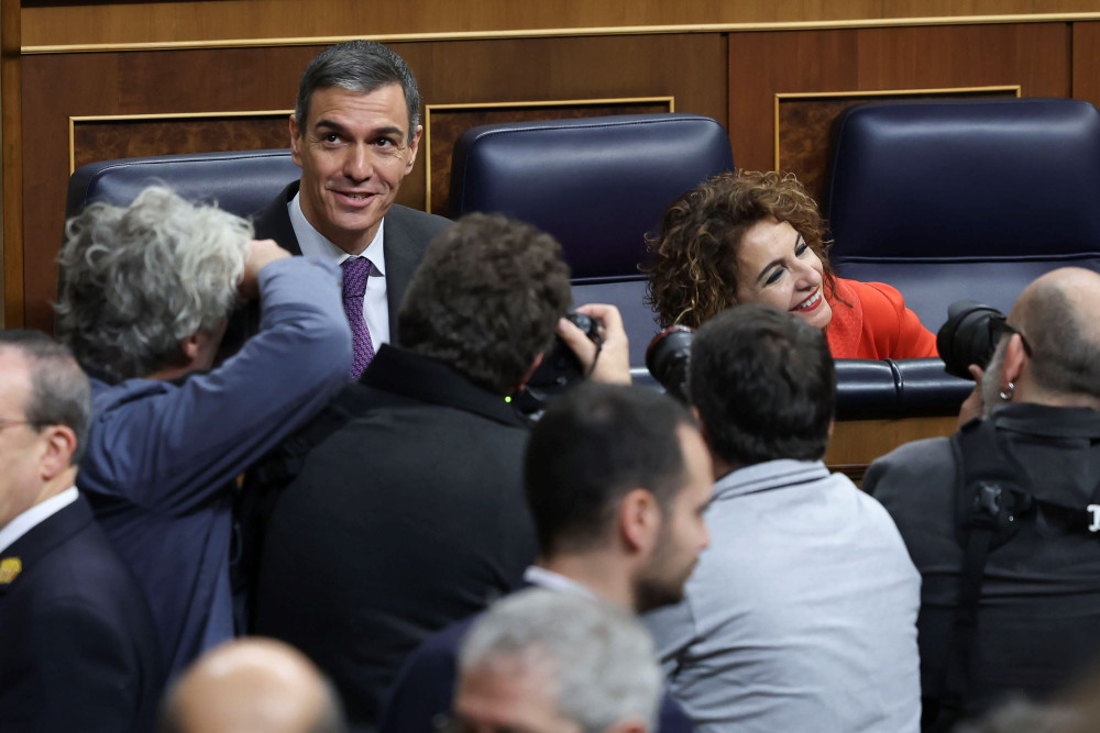 Πέδρο Σάντσεθ: ποιοι ξεπλένουν τον «συνεταίρο» του Ερντογάν