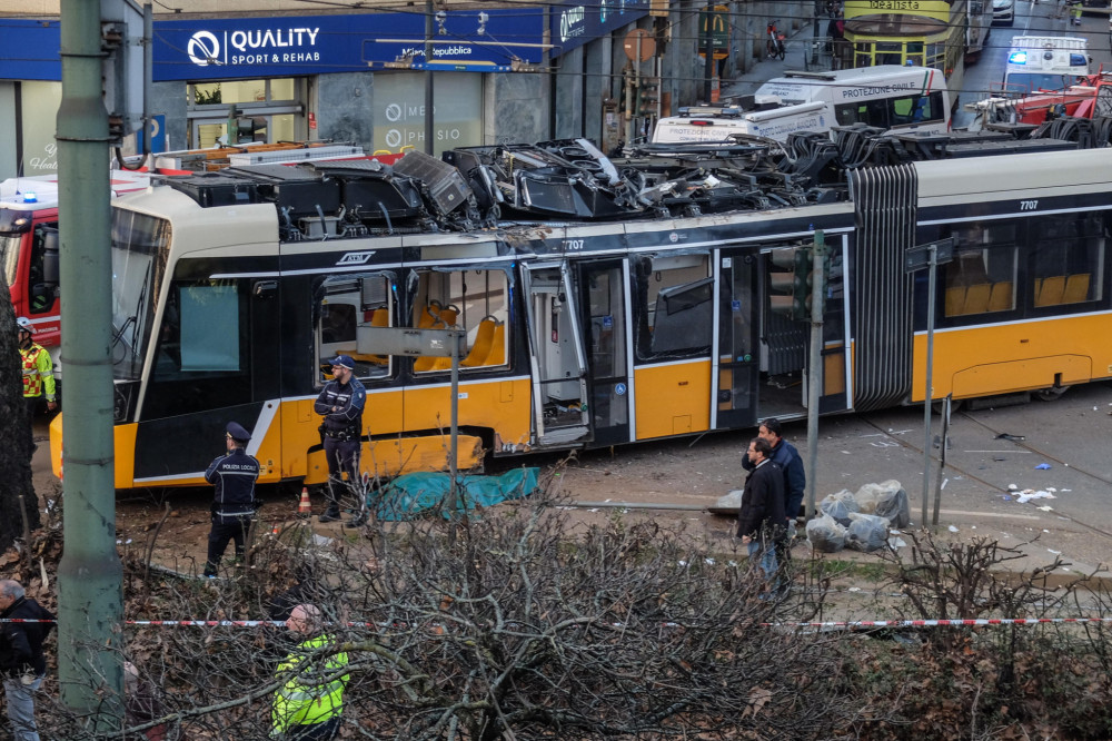 Σύγκρουση τραμ στη Γερμανία, τρεις σε κρίσιμη κατάσταση