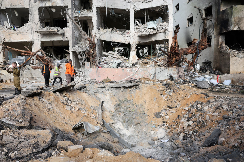 Το Ιράν απειλεί τεχνολογικούς κολοσσούς και τράπεζες - Πόλεμος στα Στενά του Ορμούζ