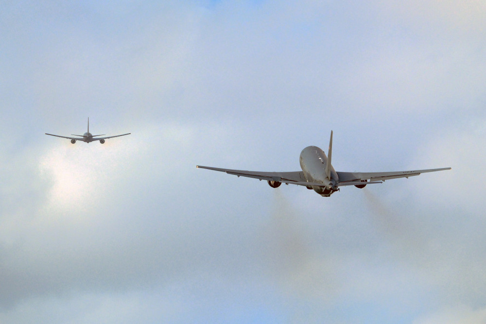 Νεκροί και οι έξι επιβαίνοντες του αμερικανικού KC-135 που συνετρίβη στο Ιράκ - Η ανακοίνωση