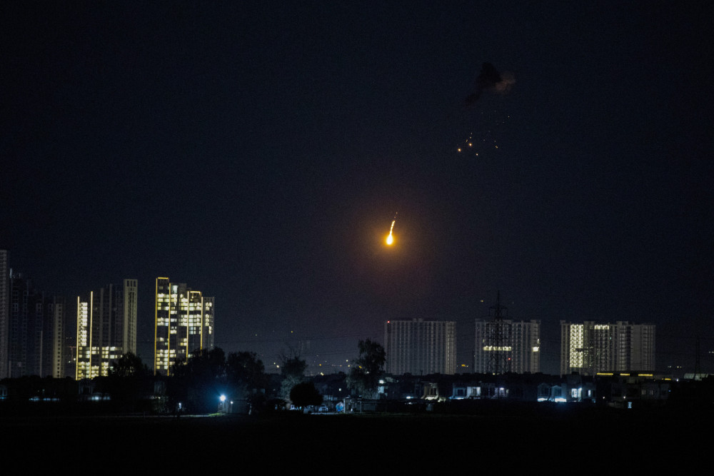 Γενικό μπλακάουτ στο Ιράκ - Η πρεσβεία των ΗΠΑ καλεί τους Αμερικανούς να εγκαταλείψουν τη χώρα