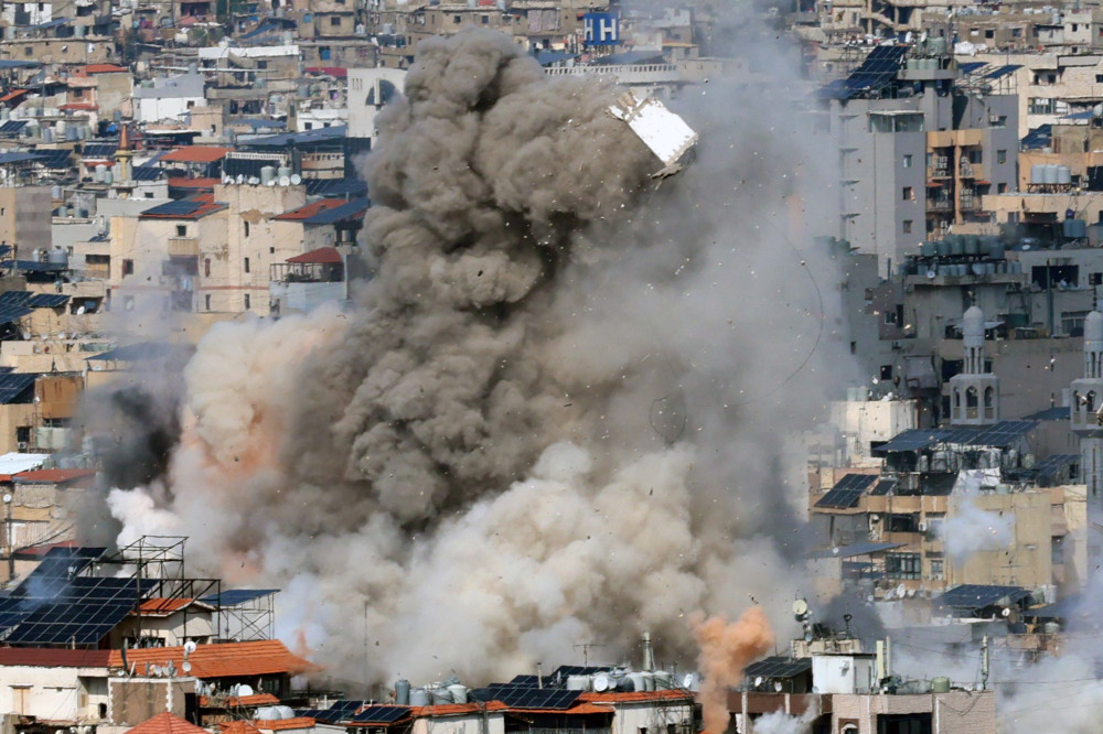 Οι ΗΠΑ εξετάζουν το «τελικό χτύπημα» στο Ιράν - Τα σενάρια που σκέφτονται στο επιτελείο Τραμπ