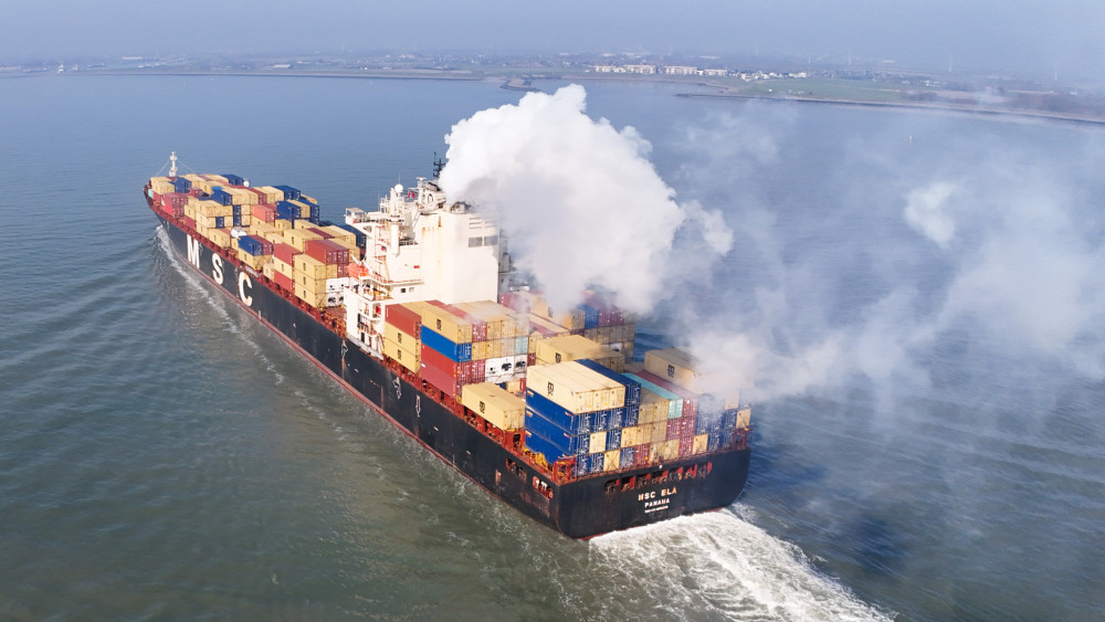 ΟΗΕ: Χιλιάδες ναυτικοί εγκλωβισμένοι στον Περσικό Κόλπο - Το Στενό του Ορμούζ υπό πλήρη έλεγχο του Ιράν