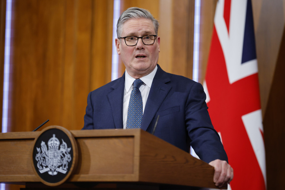 Στάρμερ: Στέλνουμε επιπλέον μαχητικά αεροσκάφη στο Κατάρ και ελικόπτερα στην Κύπρο (video)