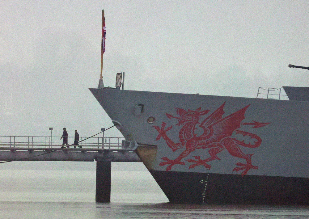 Το βρετανικό πολεμικό πλοίο HMS Dragon αναχώρησε από το Πόρτσμουθ με προορισμό την Κύπρο (video)