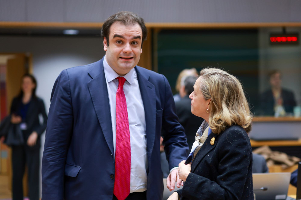 Μήνυμα Πιερρακάκη στην ΕΕ για προστασία νοικοκυριών και επιχειρήσεων