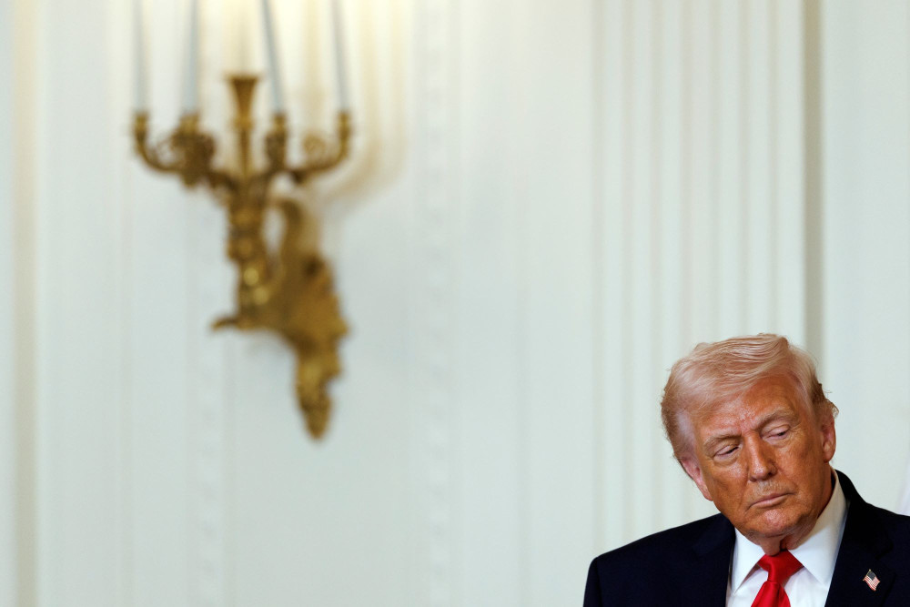 Ο Τραμπ προαναγγέλλει μεγάλο πλήγμα στο Ιράν - Συναγερμός στη βάση Ιντσιρλίκ στην Τουρκία - Εκρήξεις στην Τεχεράνη