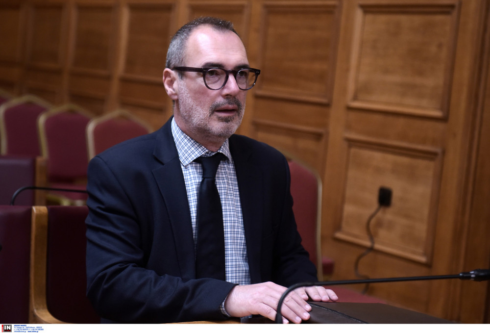 Επίθεση με μπογιές και στο γραφείο του Ανδρέα Κατσανιώτη στην Πάτρα