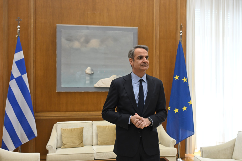 Τηλεφωνική επικοινωνία του Κυριάκου Μητσοτάκη με τον Αμπάς - Συζήτησαν για τη Μέση Ανατολή