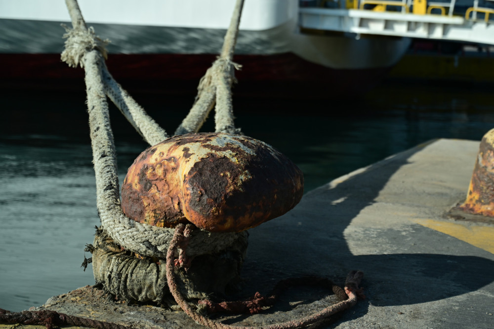 Δένουν τα πλοία την Πέμπτη - 24ωρη απεργία της ΠΝΟ λόγω της κρίσης στη Μέση Ανατολή