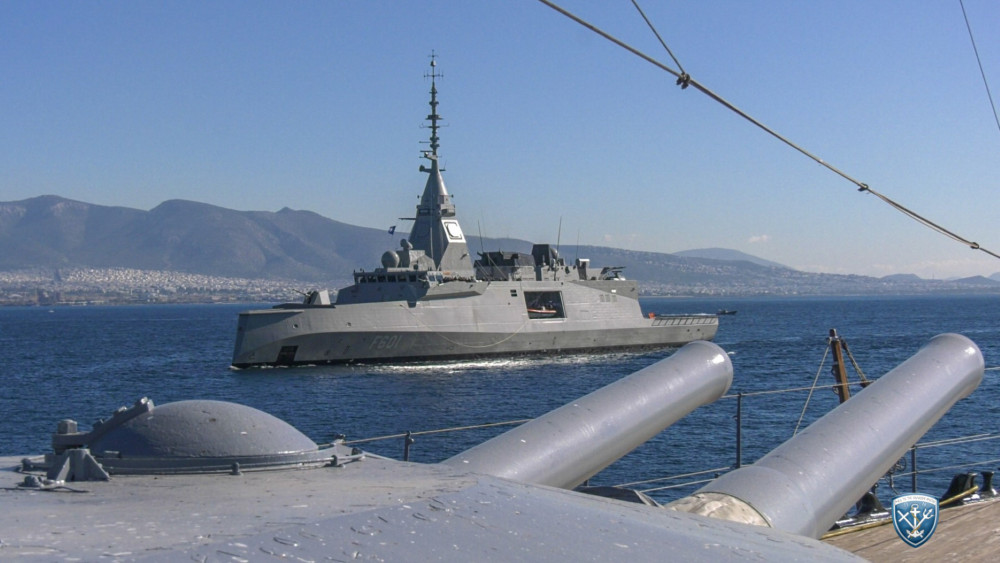 Φρεγάτα «Κίμων»: Η ελληνική Belharra που «σκιάζει» τον ουρανό της Κύπρου (video)