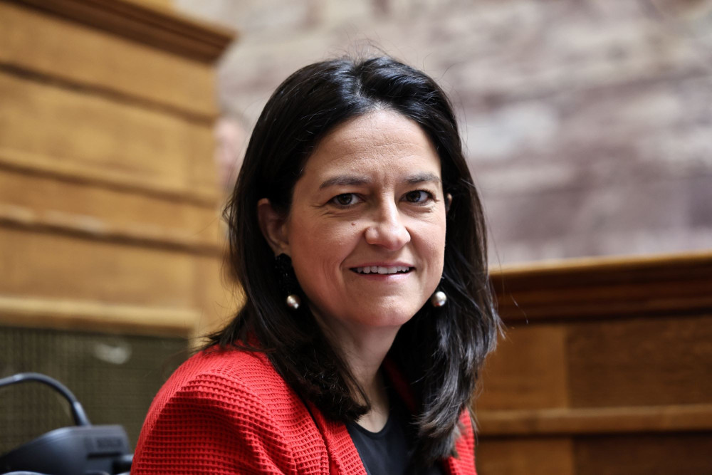 Κεραμέως: έρχονται αυξήσεις σε κατώτατο, επιδόματα και κλαδικούς μισθούς