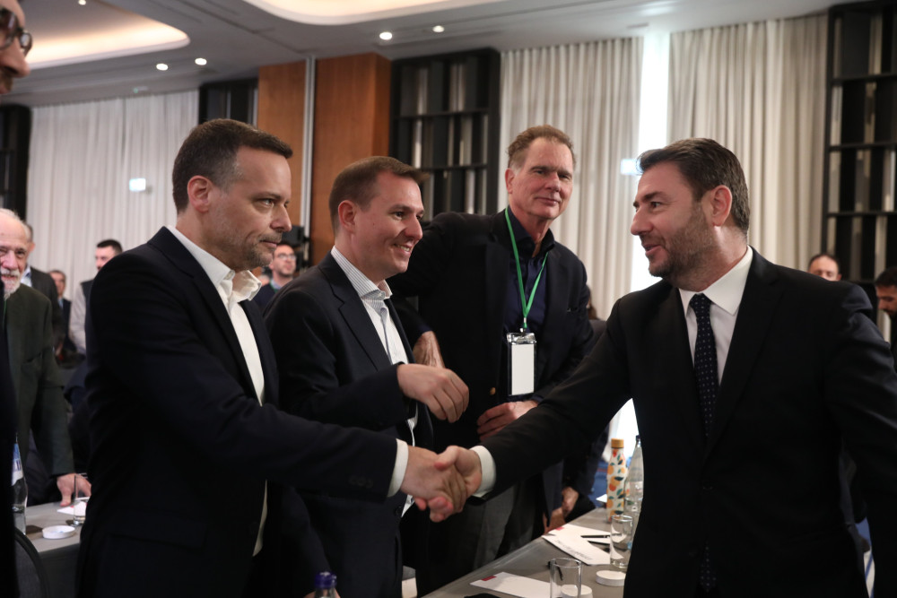 ΠΑΣΟΚ: η διαγραφή του Οδυσσέα και το μήνυμα του Νίκου στον Χάρη