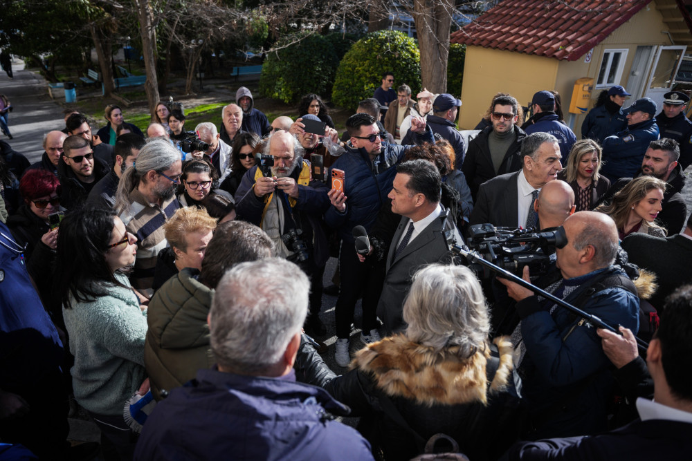 Άλκηστις Ζαλοκώστα στο «Μανιφέστο»: Επιτρέπεται ο τραμπουκισμός ως ένδειξη διαμαρτυρίας;