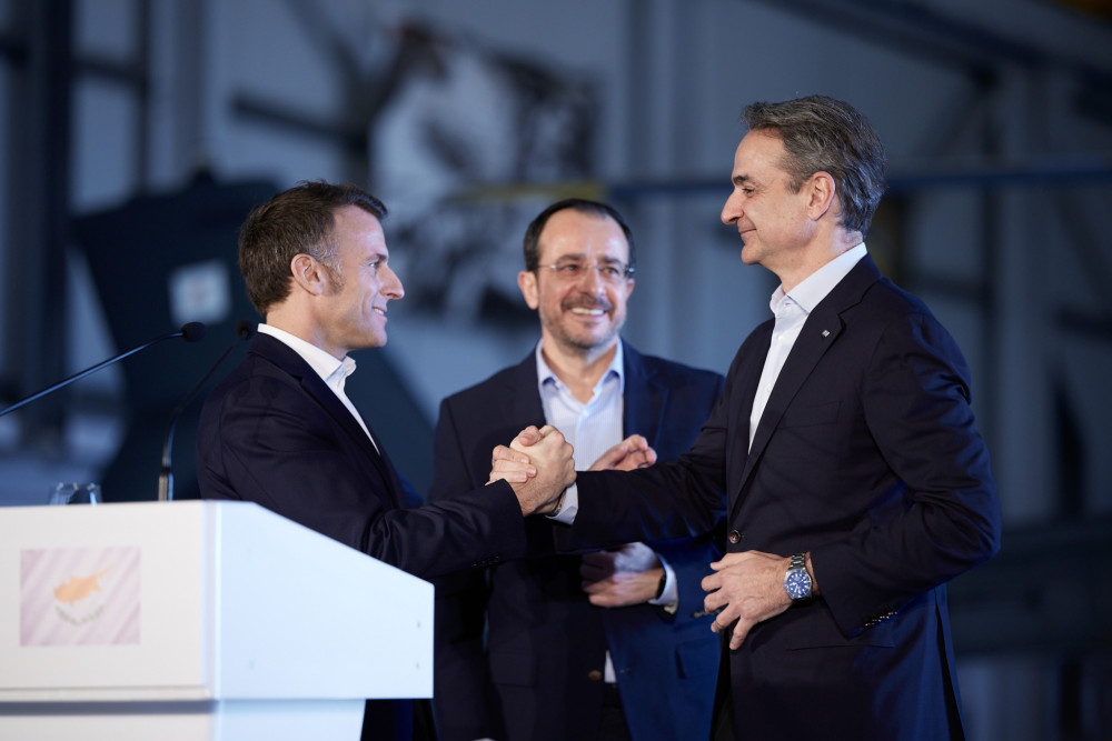 Όσα συζήτησαν Κυριάκος Μητσοτάκης-Νίκος Χριστοδουλίδης-Εμανουέλ Μακρόν στην τριμερή συνάντησή τους στην Πάφο