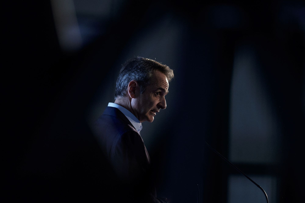 Οι κινήσεις Μητσοτάκη που αποτυπώνουν την πρωτοκαθεδρία στην καταλληλότητα