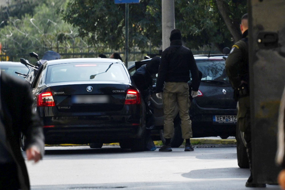 Στον ανακριτή ο 58χρονος Πολωνός που συνελήφθη για κατασκοπεία στη Σούδα