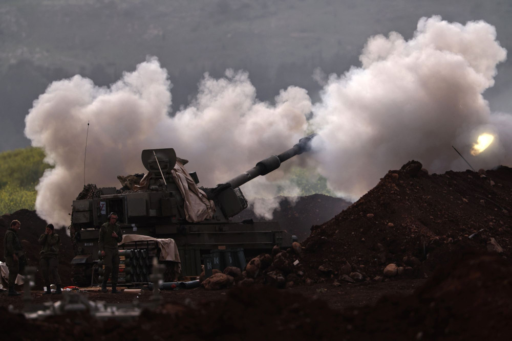Μακρόν: Δεν έχουμε εκπονήσει σχέδιο για την λήξη του πολέμου στον Λίβανο – Συνεχίζονται οι επιθέσεις από το Ισραήλ