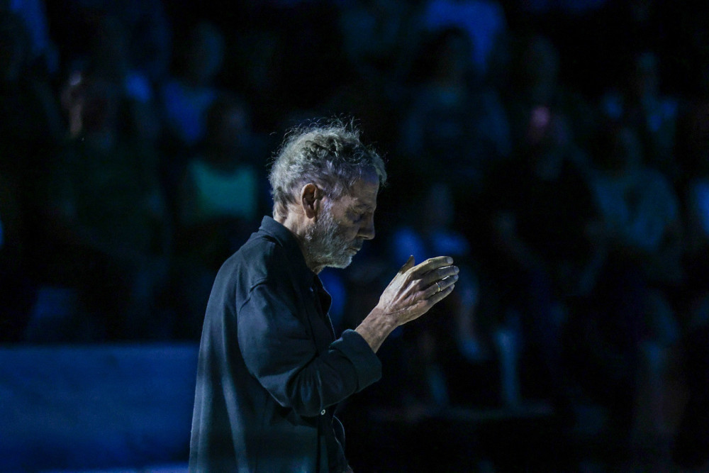 Σαν σήμερα γεννήθηκε ο συνθέτης Σταύρος Ξαρχάκος - Επιτυχίες αξέχαστες, τραγούδια αγαπημένα