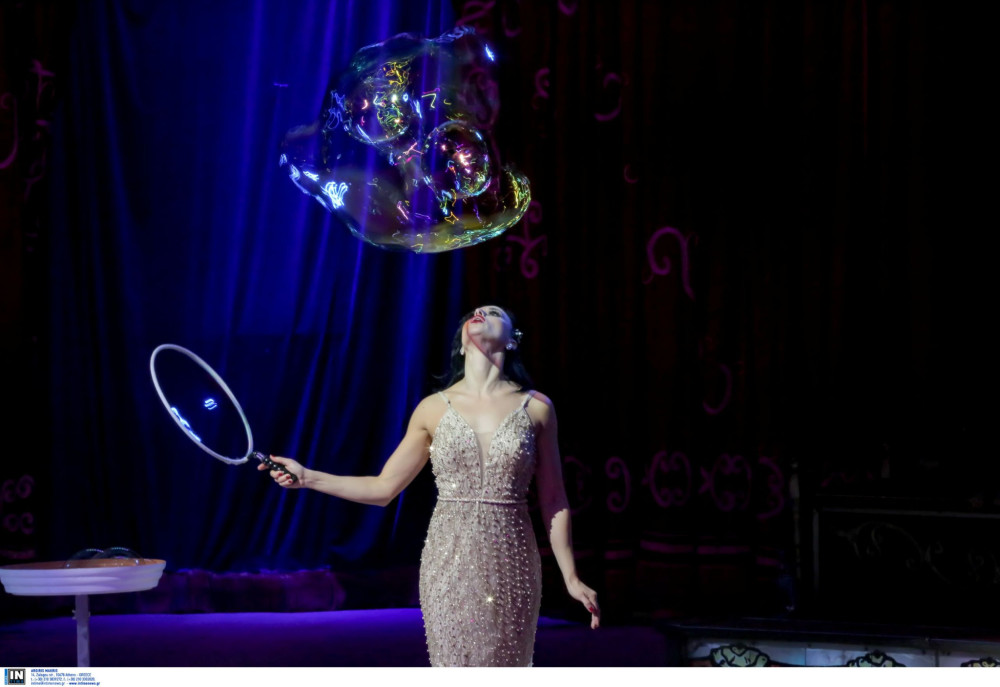 ΠΑΣΟΚ: ξεκίνησαν οι παραστάσεις το «Τσίρκο του Πράσινου Ήλιου»