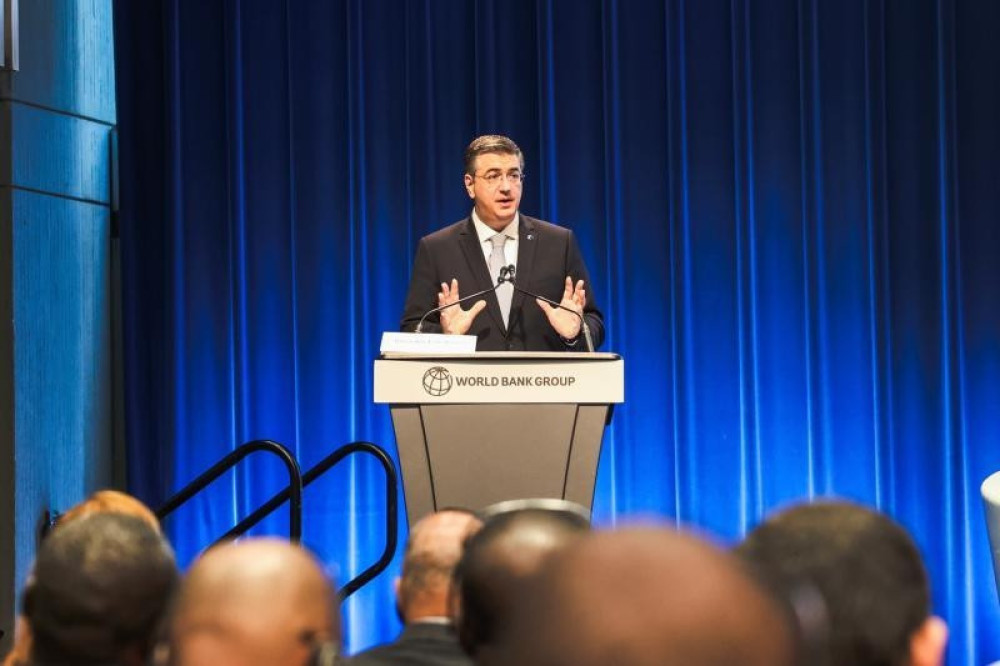 Απόστολος Τζιτζικώστας: «Η συνέχιση της κρίσης στα Στενά του Ορμούζ θα προκαλέσει σοκ στην παγκόσμια οικονομία»