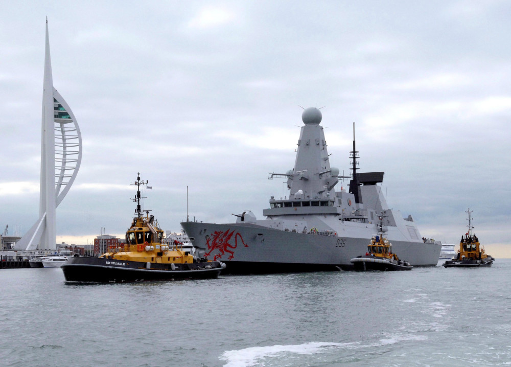 Στην Κύπρο το HMS Dragon - Ξεκινά επιχειρησιακή ένταξη στην άμυνα των βρετανικών βάσεων