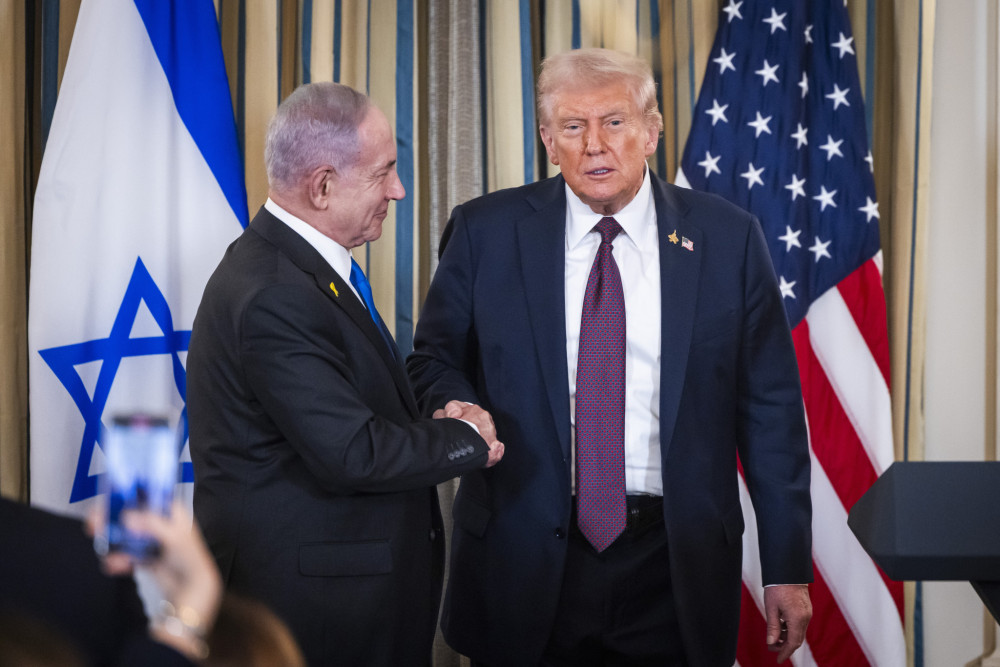 Ντόναλντ Τραμπ: Θέμα χρόνου να ανοίξουμε τα Στενά του Ορμούζ - Μπενιαμίν Νετανιάχου: Συνεχίζουμε τα πλήγματα (video)