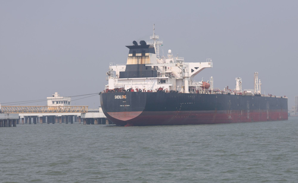 ΗΑΕ: διατεθειμένα να μετάσχουν σε διεθνή ομάδα για το άνοιγμα των Στενών του Ορμούζ