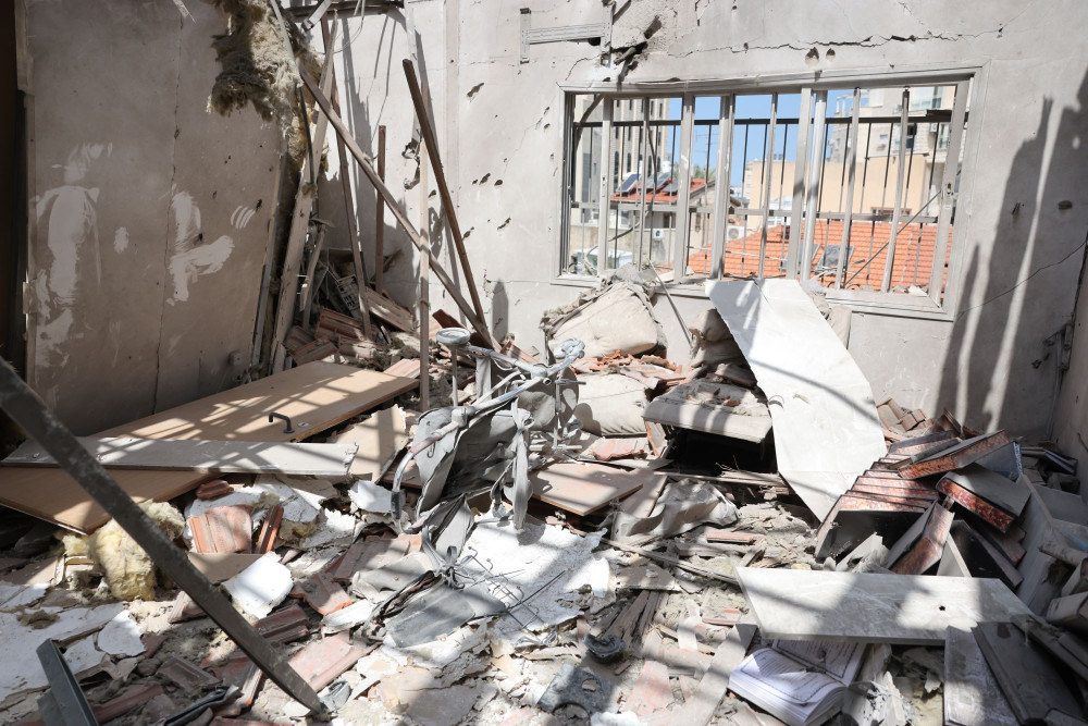 Νέα πυραυλική επίθεση Ιράν και Χεζμπολάχ στο Ισραήλ