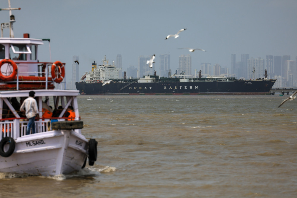 Στενά του Ορμούζ: Διπλωματικό θρίλερ πριν τη συνάντηση στο Ισλαμαμπάντ - «Σκληρή γραμμή» ΗΠΑ απέναντι στο Ιράν (video)