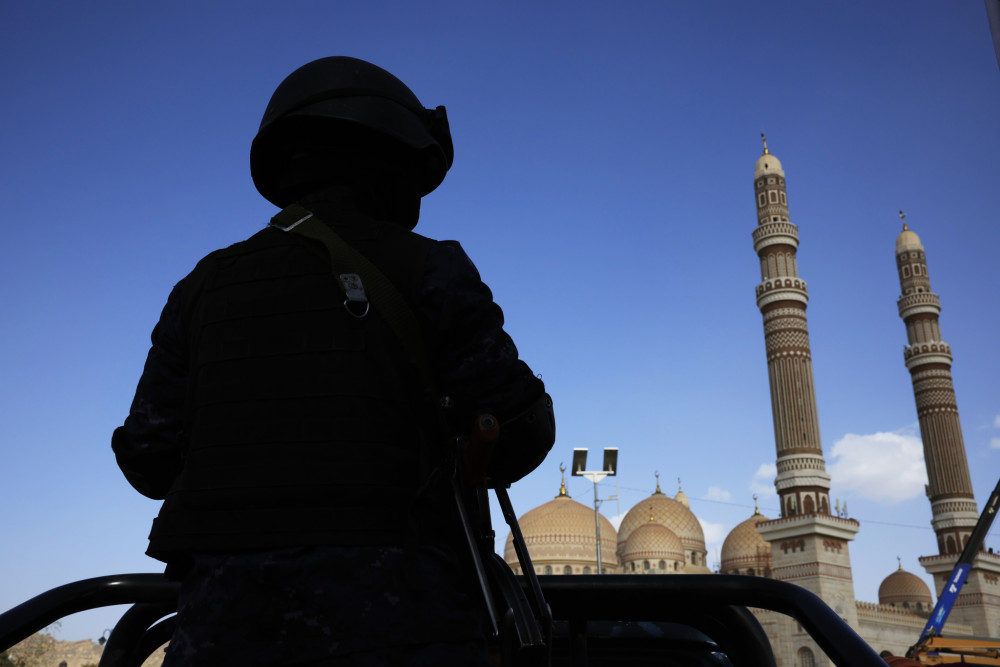 Το δίλημμα του «μισού πολέμου» επιστρέφει