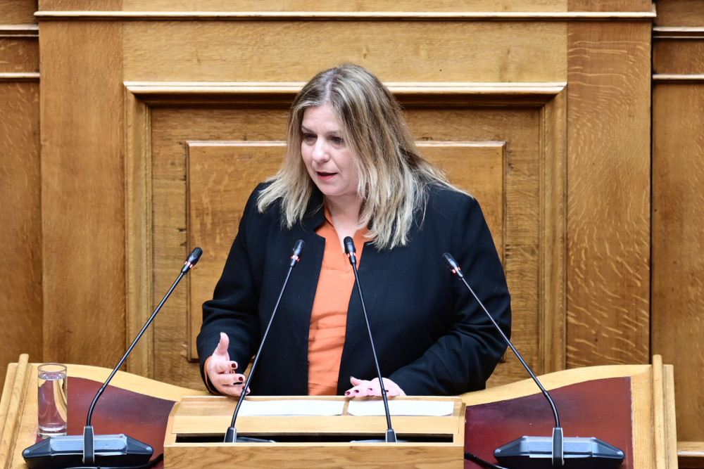 Μαρία Συρεγγέλα: Θωρακισμένη και κατοχυρωμένη η χώρα - Αιχμές σε αντιπολίτευση για εξοπλιστικά και οικονομία