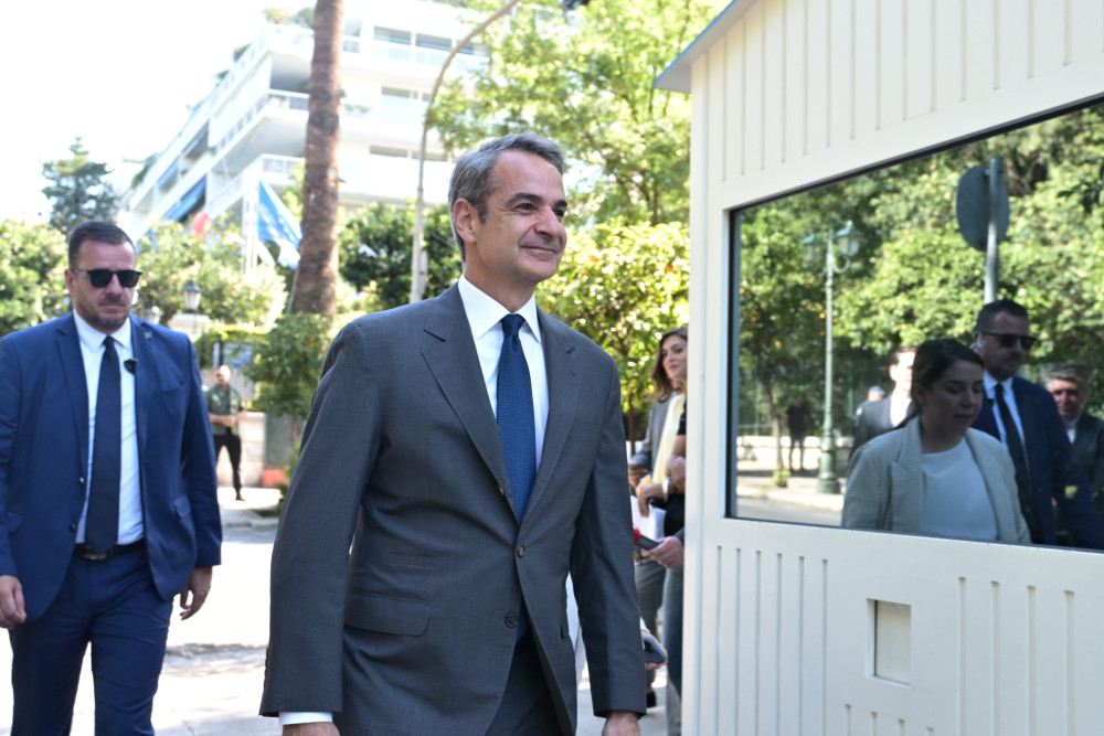 Ο πρωθυπουργός θα παραστεί το Σάββατο στην ορκωμοσία των νέων μελών της κυβέρνησης (video)