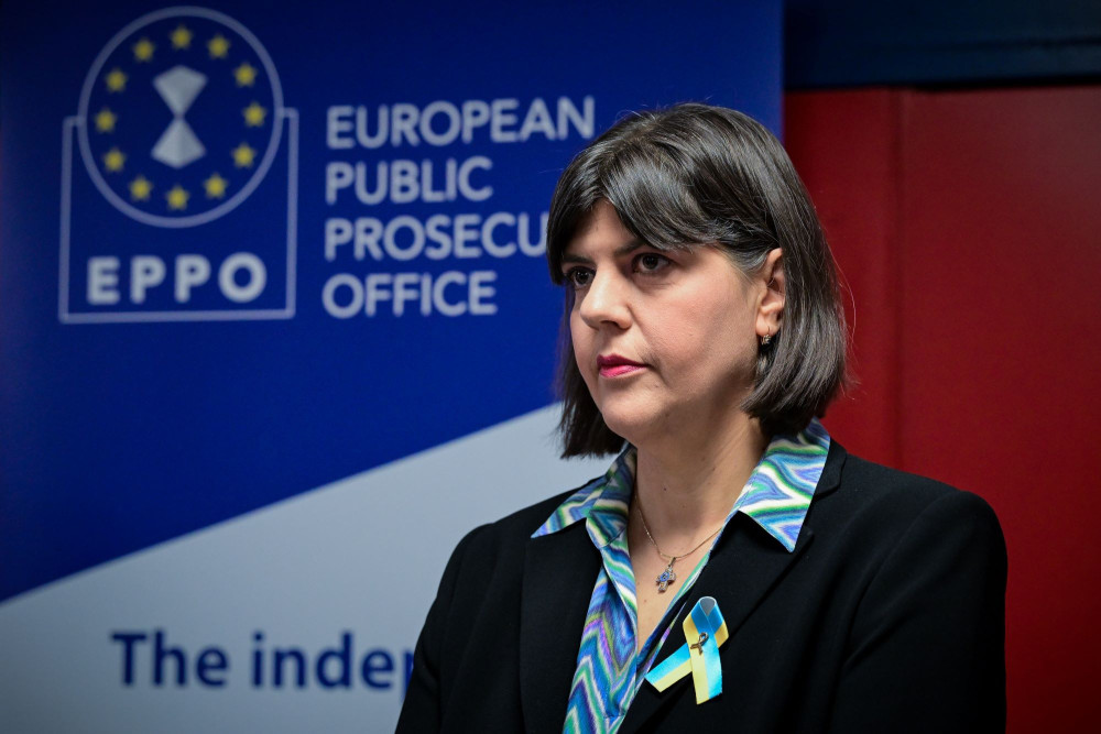 Οι «τυχαίες» υποθέσεις της Λάουρα Κοβέσι: κυνήγι (πολιτικών) μαγισσών