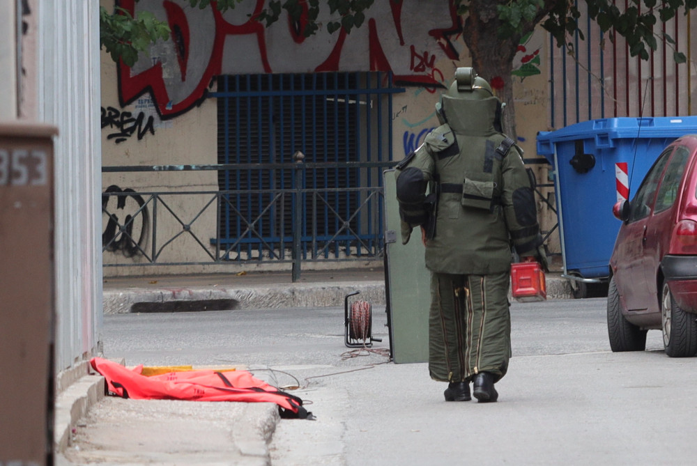 Πεύκη: εξουδετερώθηκε οβίδα του Β’ Παγκοσμίου Πολέμου - Την εντόπισαν παιδιά