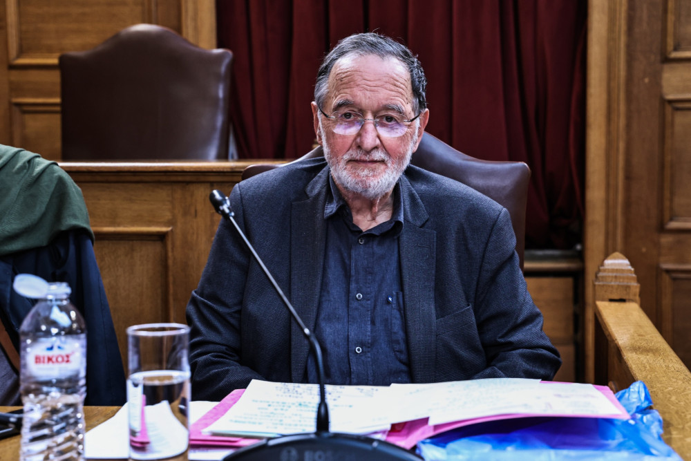 Απίστευτος Λαφαζάνης: Το Ιράν έχει δημοκρατία, η Δύση και η Ελλάδα όχι