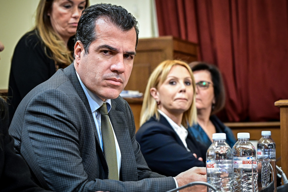 Το «αμάρτημα» του Θάνου Πλεύρη: έχει άποψη για την Αριστερά