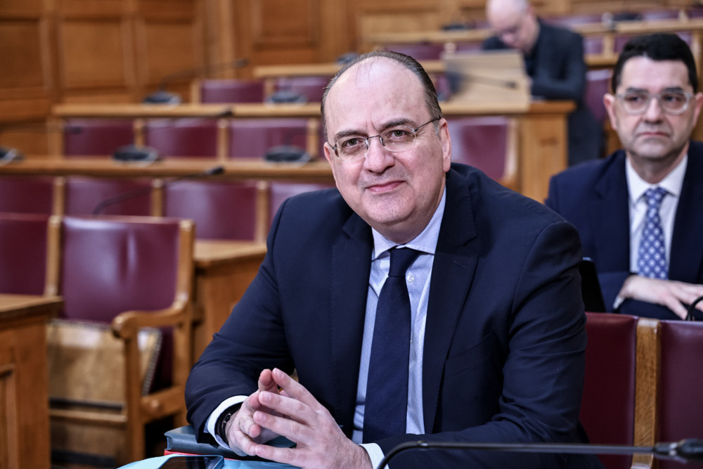 Καυστικός Μακάριος Λαζαρίδης σε Βασίλη Κόκκαλη: Μην περιμένετε τον Τσίπρα γιατί τον περνάει η Καρυστιανού (video)