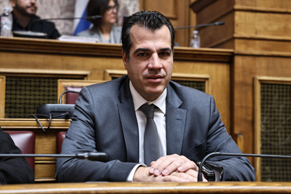 Θάνος Πλεύρης: ΠΑΣΟΚ και Αριστερά δεν στήριξαν τον κανονισμό επιστροφών